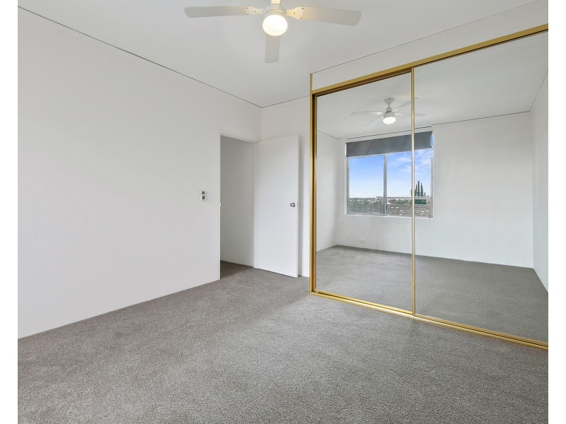 21/5-9 Bay Road, Russell Lea NSW 2046