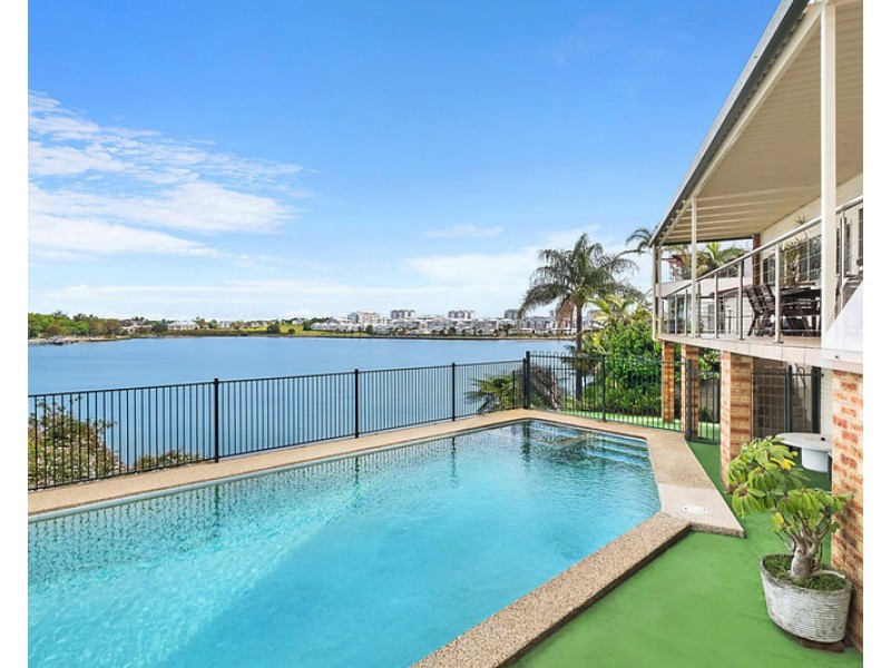 102 Champion Road, Tennyson Point NSW 2111