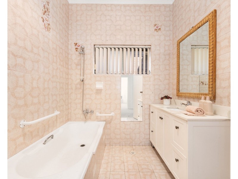 1 Crescent Street, Haberfield NSW 2045