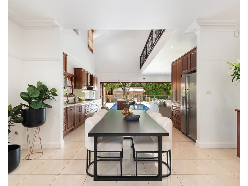 27 Noble Street, Rodd Point NSW 2046