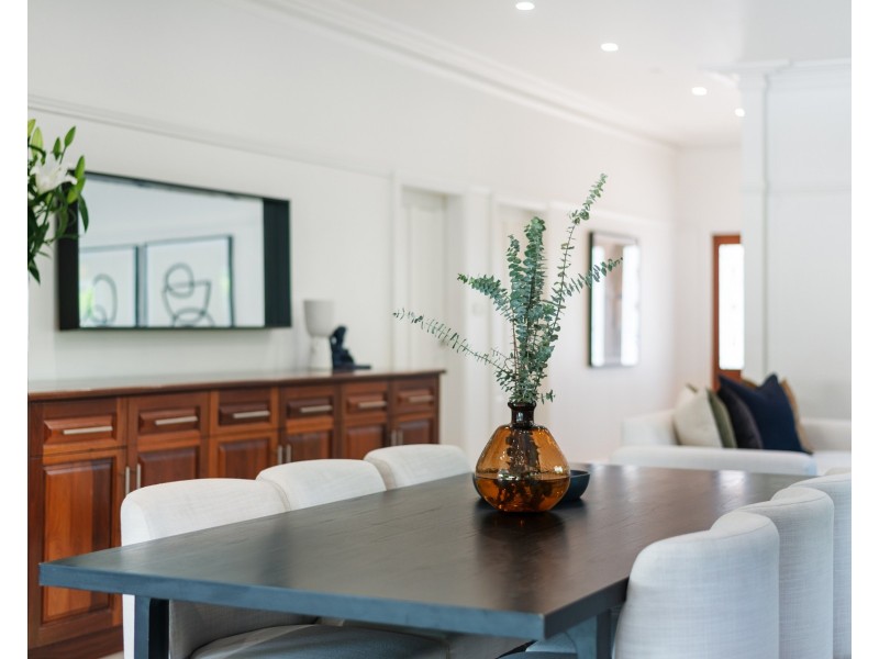 27 Noble Street, Rodd Point NSW 2046