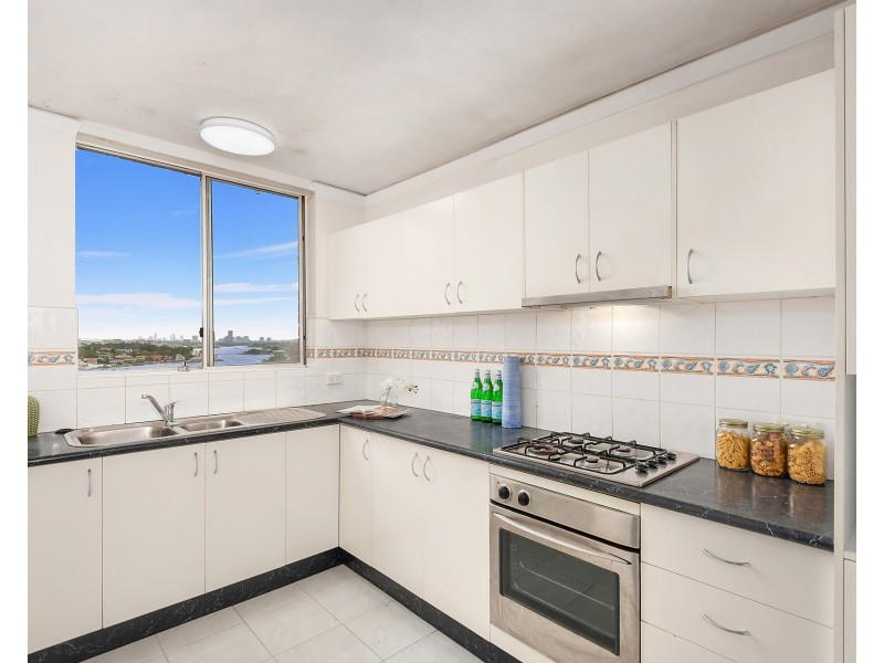 30/2 Bortfield Drive, Chiswick NSW 2046
