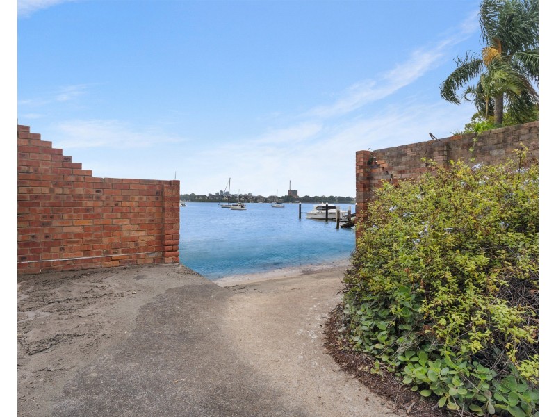 27 Abbotsford Parade, Abbotsford NSW 2046