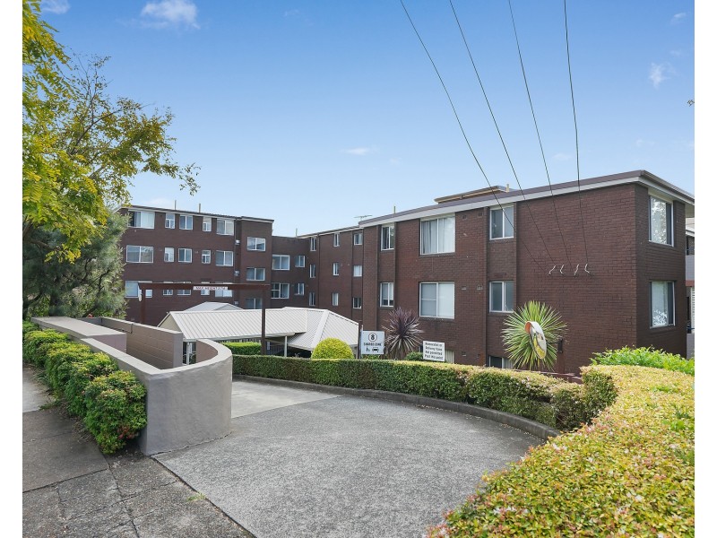 4/11 Bortfield Drive, Chiswick NSW 2046