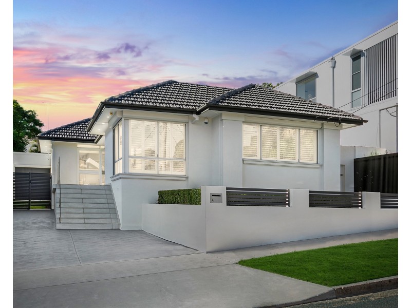 4 Atkins Avenue, Russell Lea NSW 2046