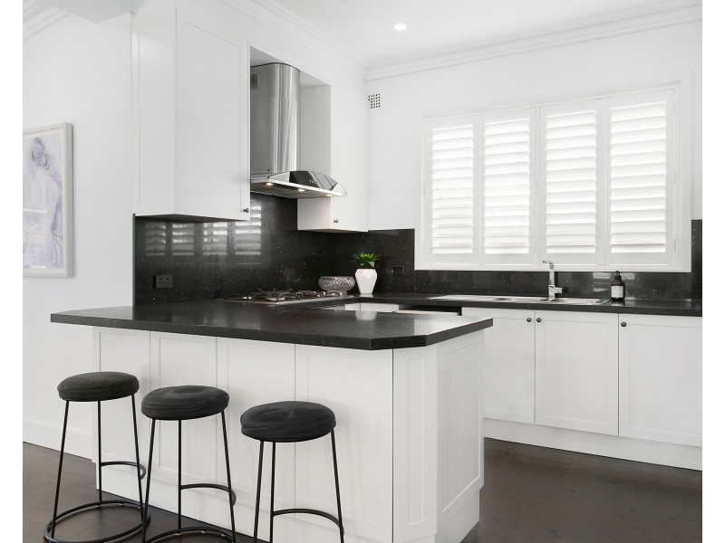 4 Atkins Avenue, Russell Lea NSW 2046