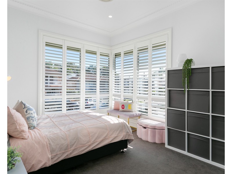 4 Atkins Avenue, Russell Lea NSW 2046