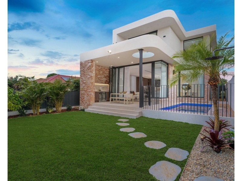 1 Potter Street, Russell Lea NSW 2046