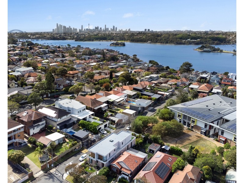 1 Potter Street, Russell Lea NSW 2046