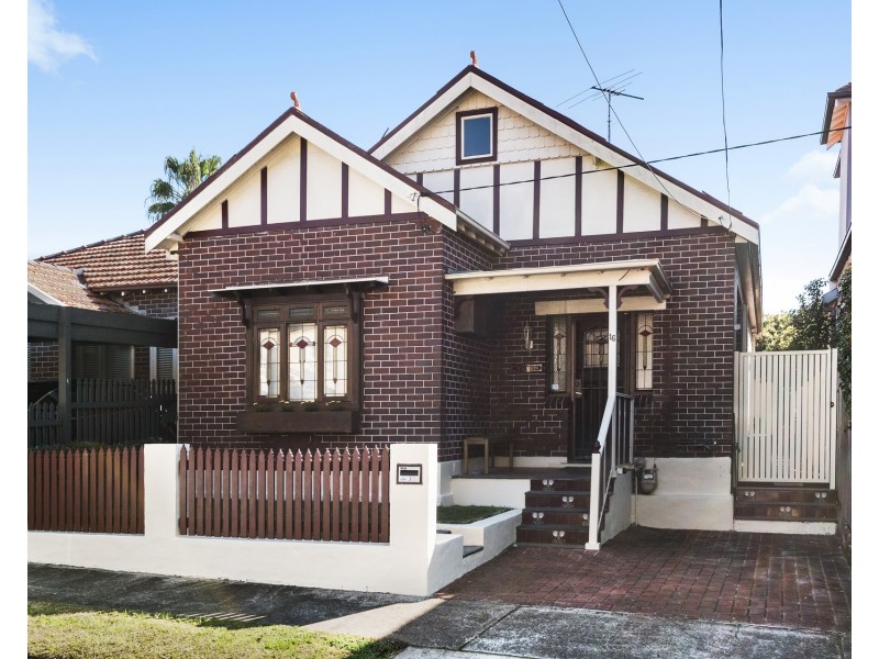 16 Edenholme Road, Russell Lea NSW 2046