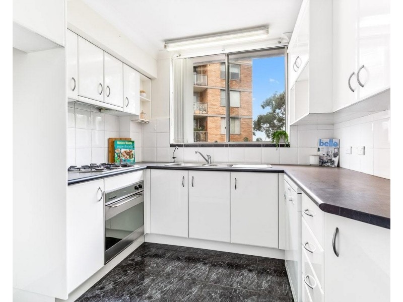 9/4 Bortfield Drive, Chiswick NSW 2046