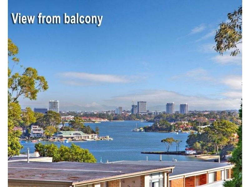 9/4 Bortfield Drive, Chiswick NSW 2046