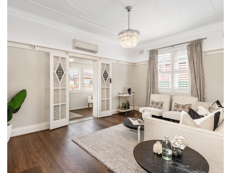 31 First Avenue, Rodd Point NSW 2046