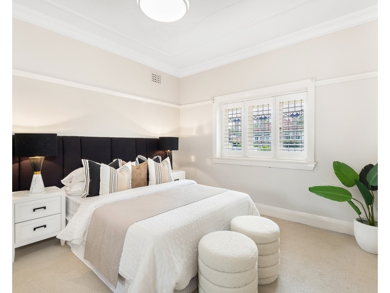 31 First Avenue, Rodd Point NSW 2046
