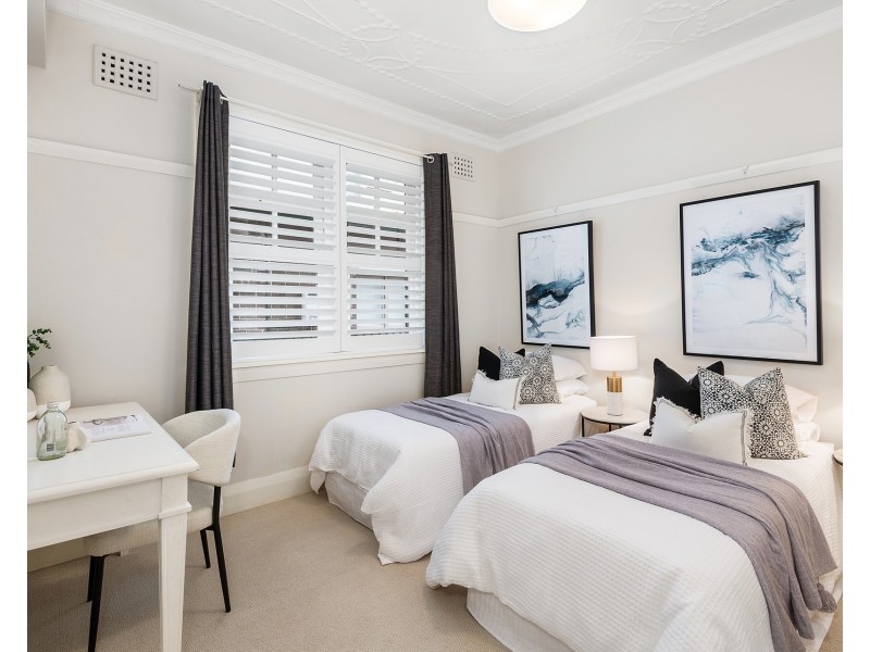 31 First Avenue, Rodd Point NSW 2046