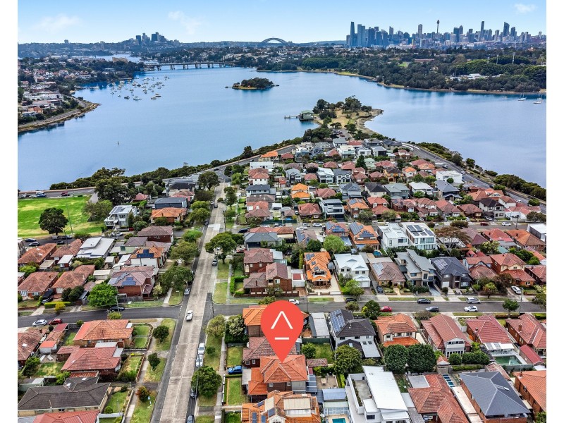 31 First Avenue, Rodd Point NSW 2046