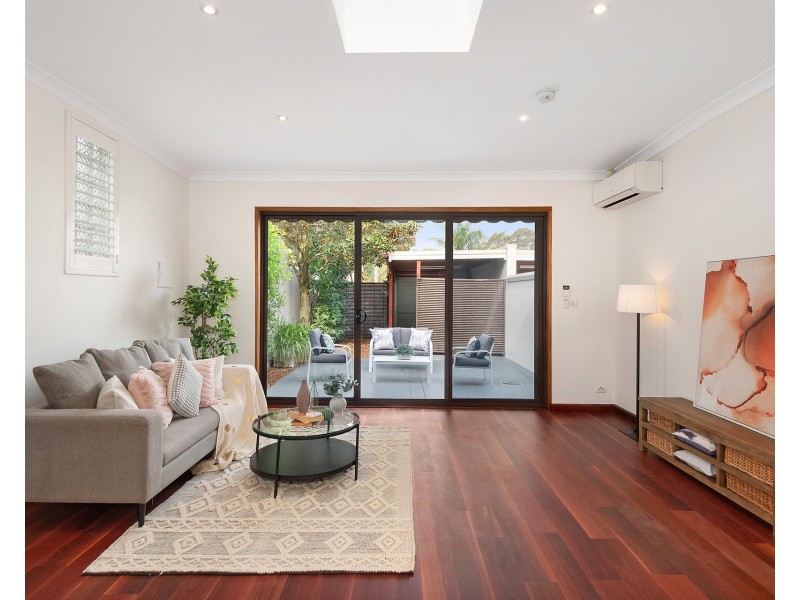 2/74 Evans Street, Rozelle NSW 2039