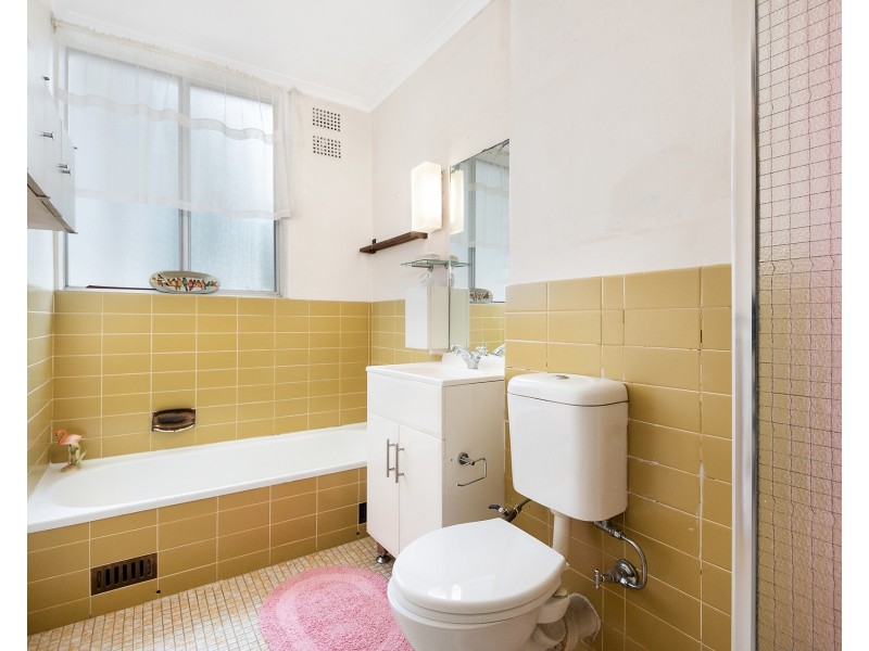 3/14 Bortfield Drive, Chiswick NSW 2046
