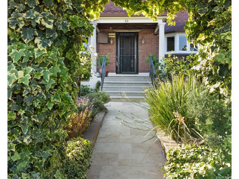 48 Henley Marine Drive, Rodd Point NSW 2046