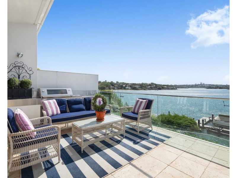 2/6 Walton Crescent, Abbotsford NSW 2046