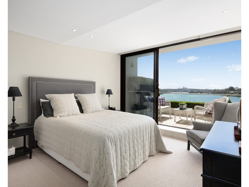 2/6 Walton Crescent, Abbotsford NSW 2046