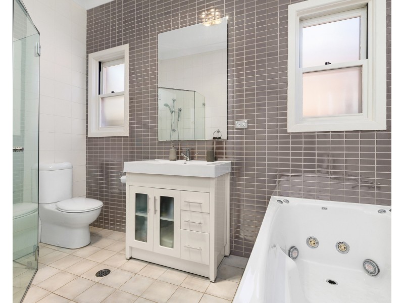 6 Coralie Street, Wareemba NSW 2046