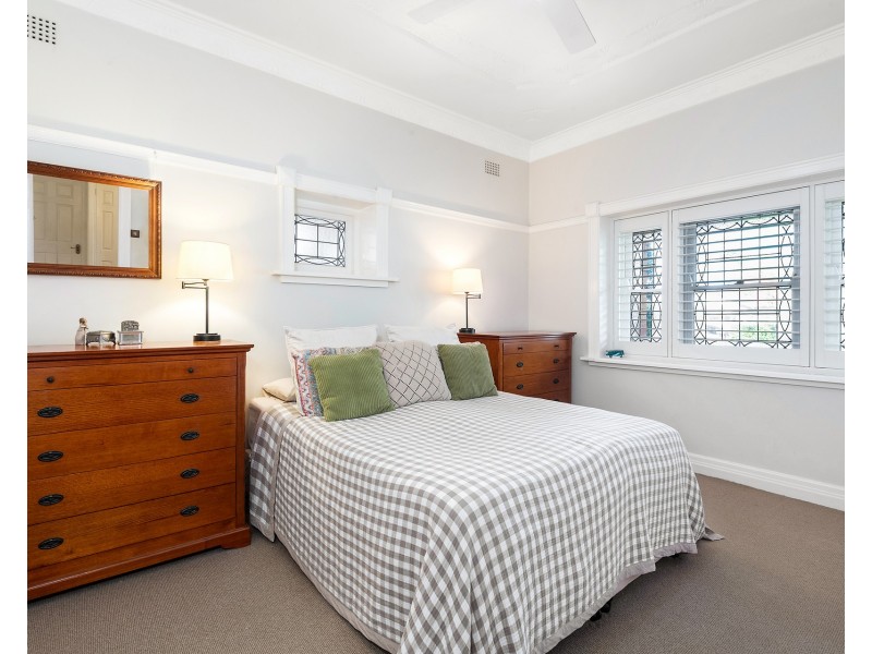 46 First Avenue, Rodd Point NSW 2046