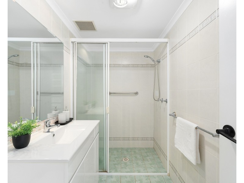 9/2a Walton Crescent, Abbotsford NSW 2046