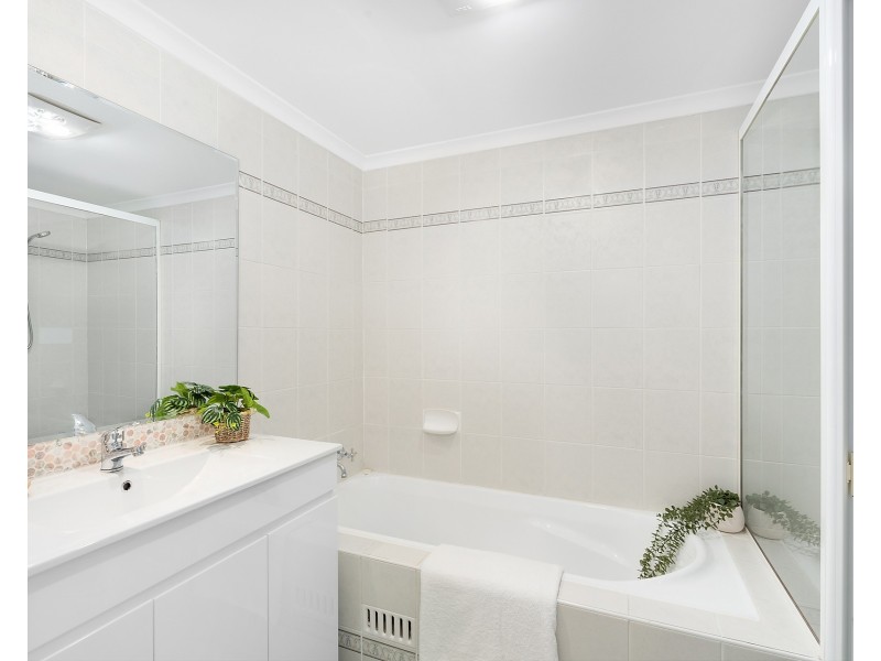 9/2a Walton Crescent, Abbotsford NSW 2046