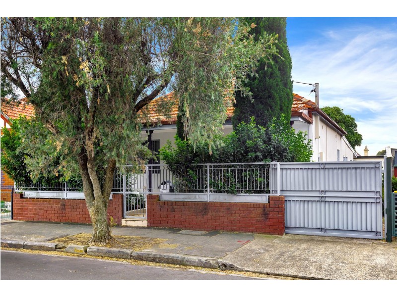 29 Woodland Street, Marrickville NSW 2204