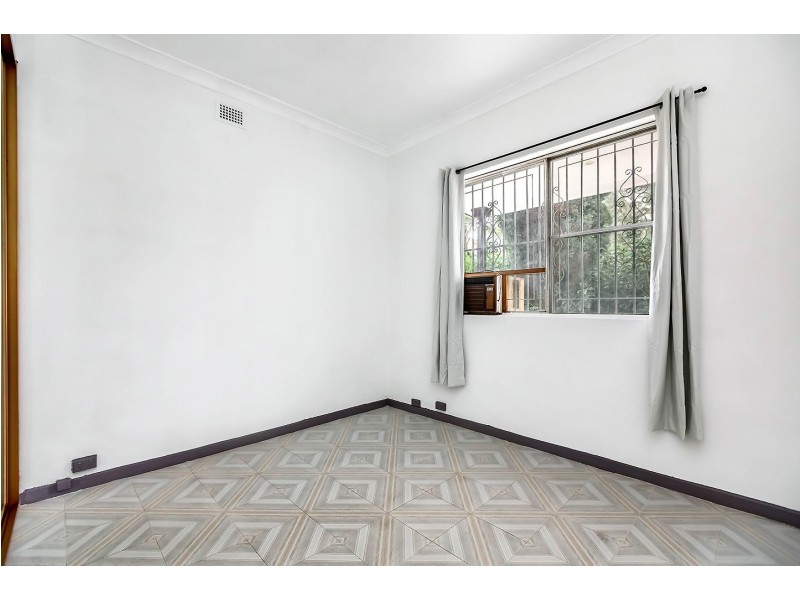 29 Woodland Street, Marrickville NSW 2204