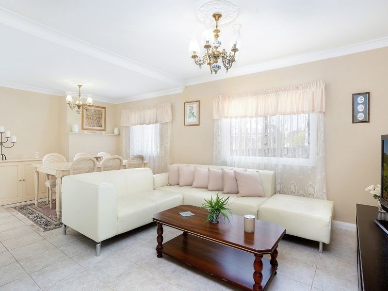 2 Florence Street, Hurlstone Park NSW 2193