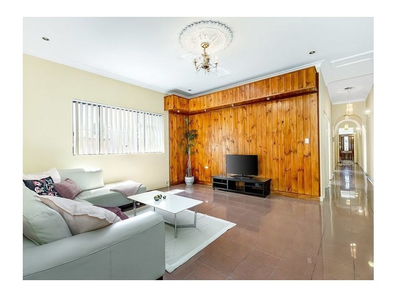241 Livingstone Road, Marrickville NSW 2204