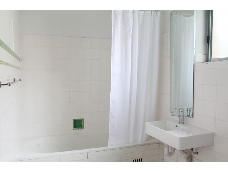 2/56 Canonbury Grove, Dulwich Hill NSW 2203