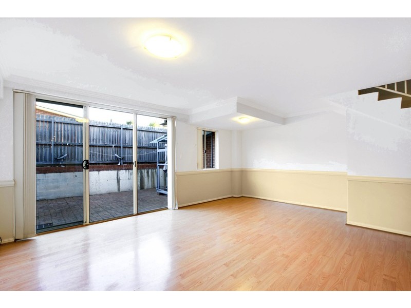 15/33-41 Hanks Street, Ashfield NSW 2131