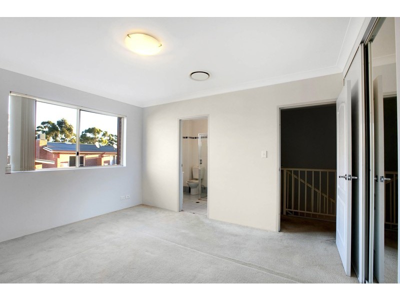 15/33-41 Hanks Street, Ashfield NSW 2131