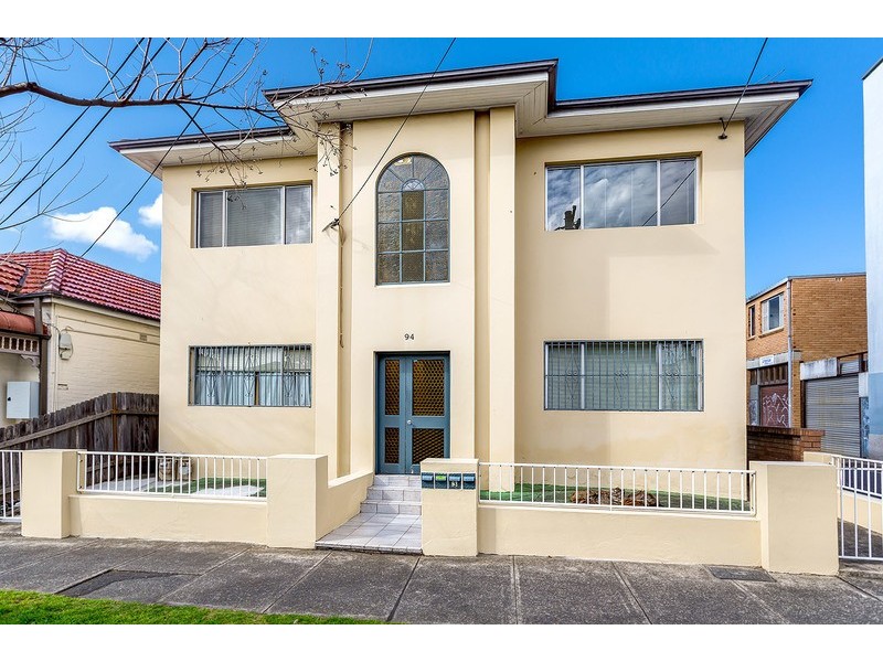 2/94 Despointes Street, Marrickville NSW 2204