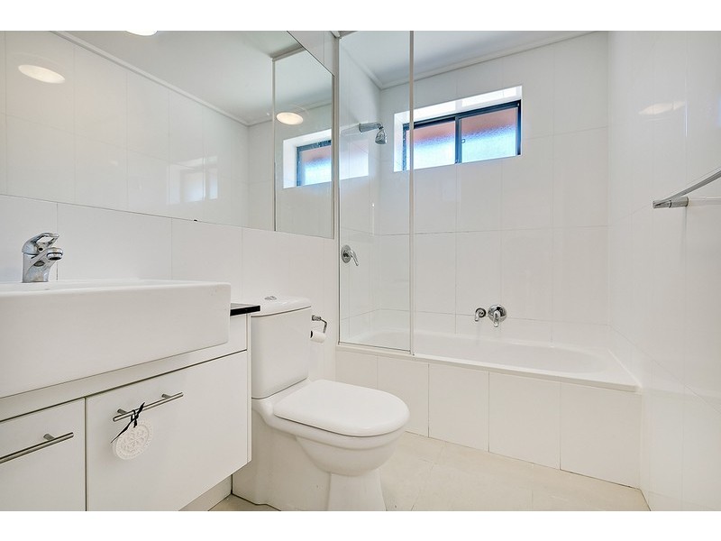 10/30 Glen Street, Marrickville NSW 2204