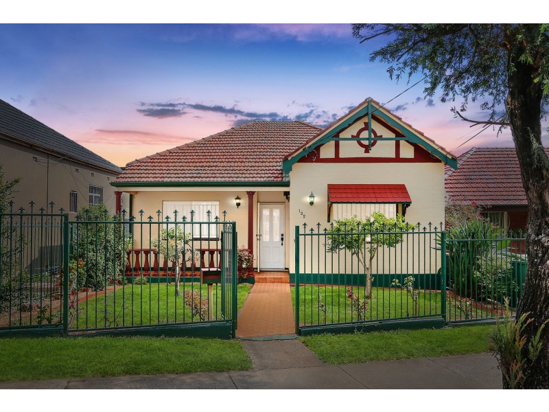 132 Floss Street, Hurlstone Park NSW 2193