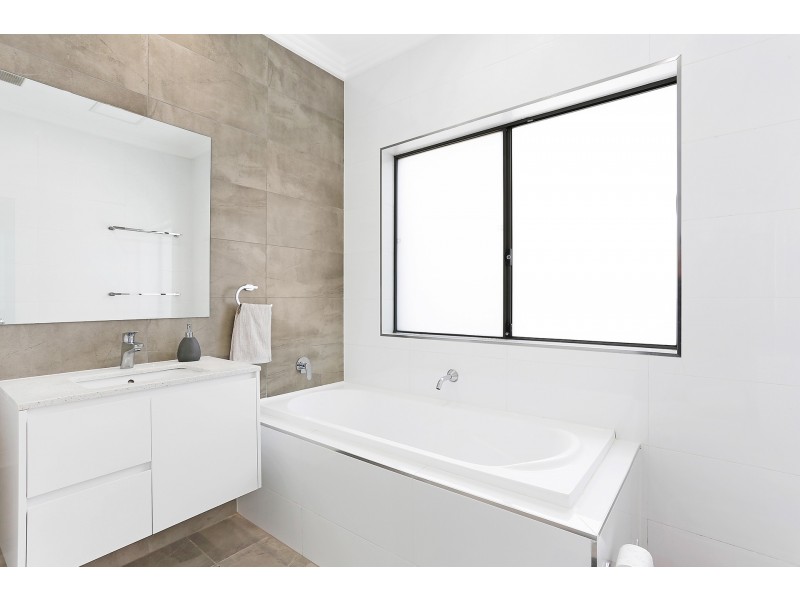 7/3 Rome Street, Canterbury NSW 2193