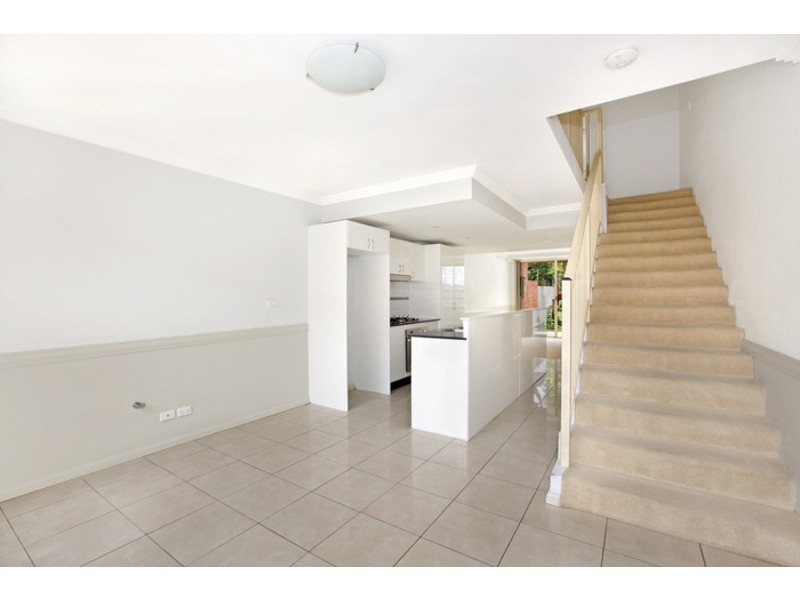 6/33-41 Hanks Street, Ashfield NSW 2131