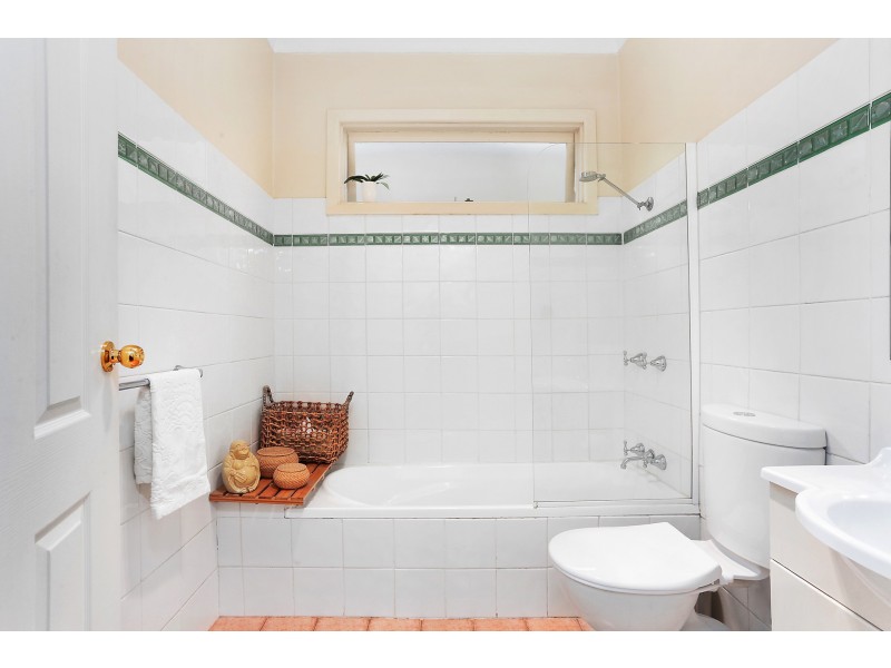 5 Caroline Street, Earlwood NSW 2206