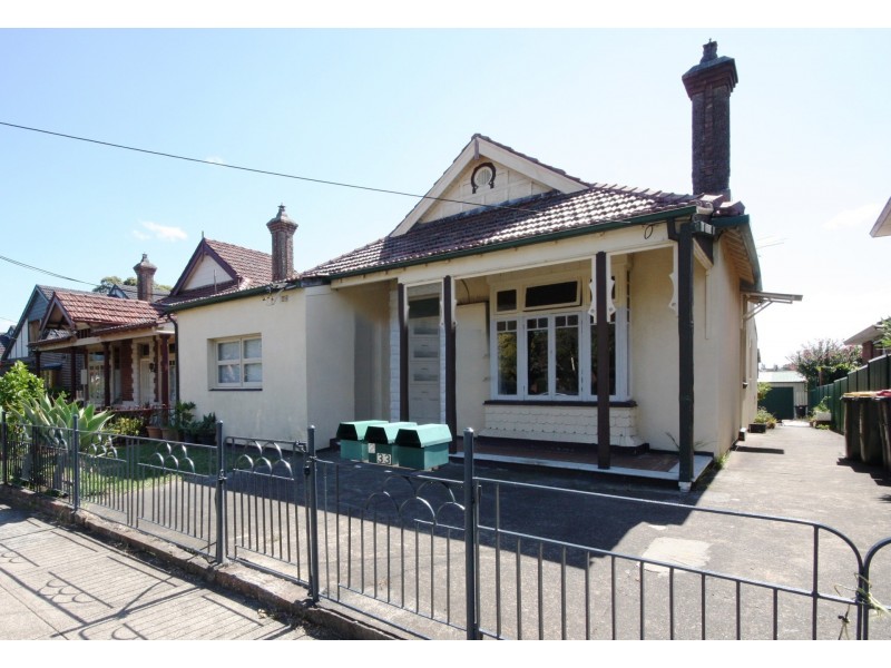 2/33 Canonbury Grove, Dulwich Hill NSW 2203