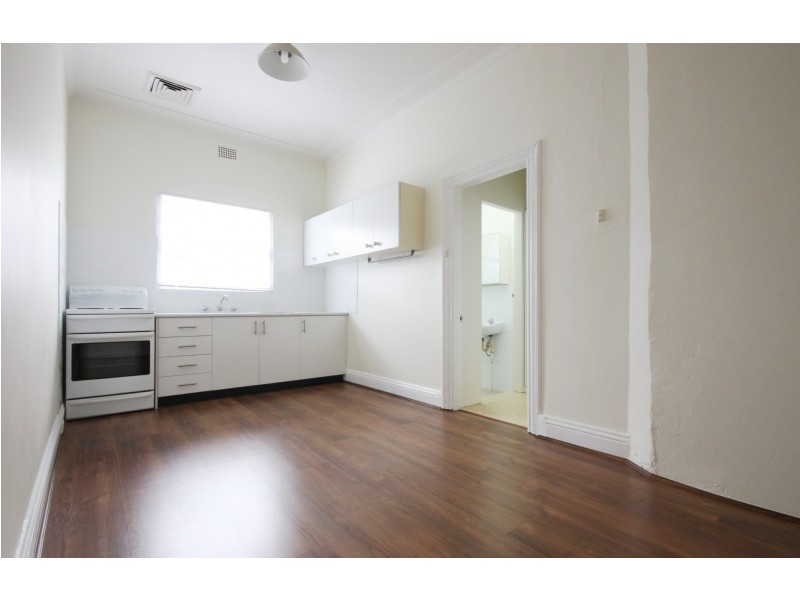 2/33 Canonbury Grove, Dulwich Hill NSW 2203