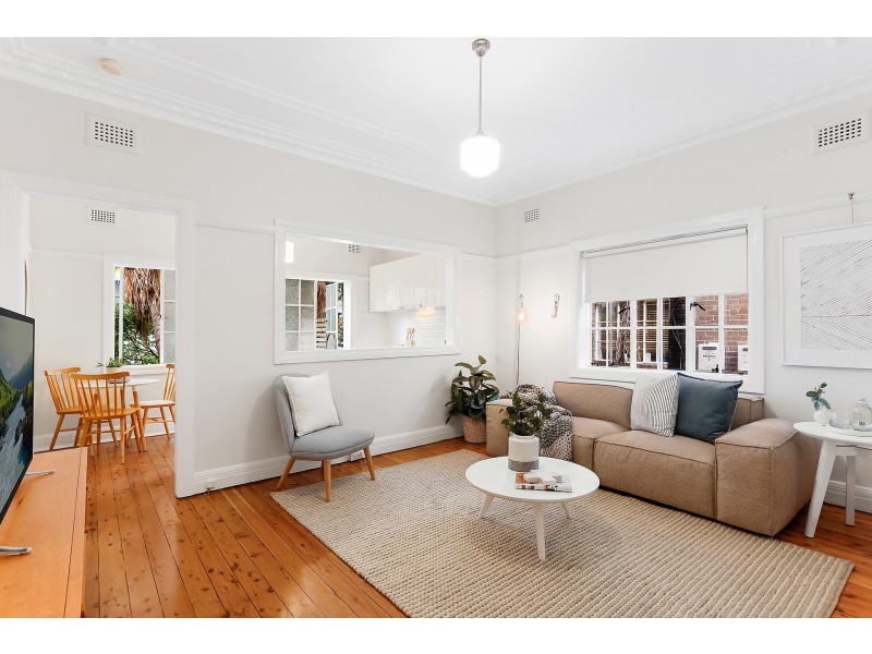 1/70 Ewart Street, Marrickville NSW 2204
