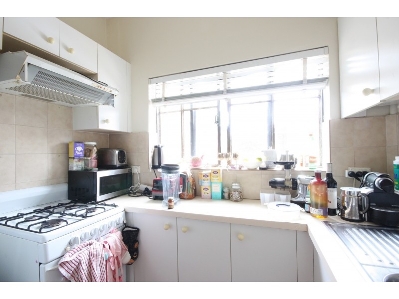 2/2 Rosford Avenue, Petersham NSW 2049