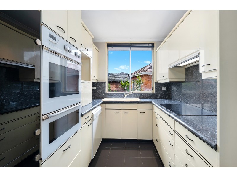 14 Woods Parade, Earlwood NSW 2206