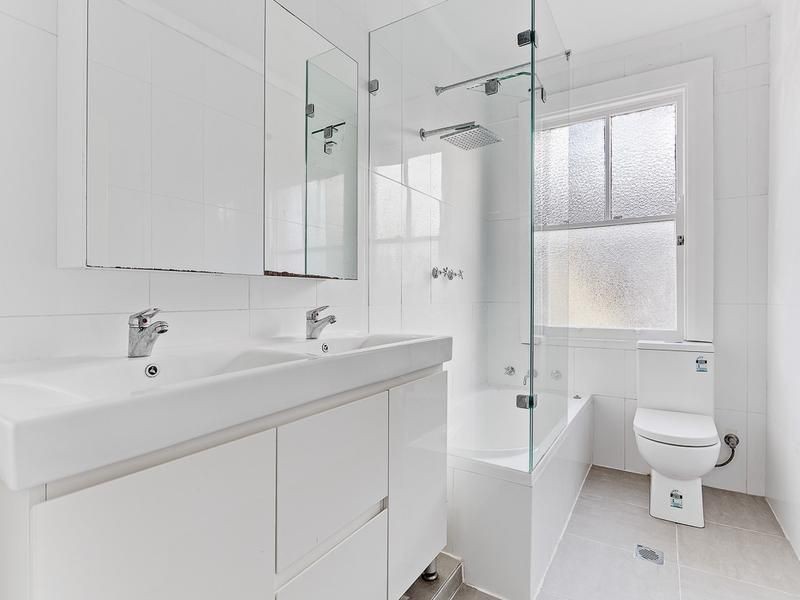 1/16 Aubrey Street, Stanmore NSW 2048
