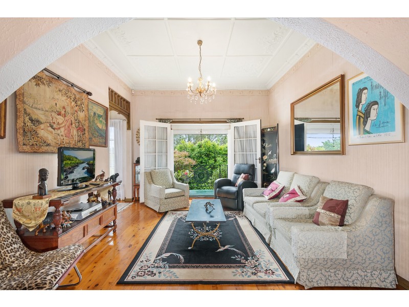 42 Tennent Parade, Hurlstone Park NSW 2193