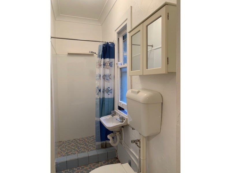 2/71 Warren Road, Marrickville NSW 2204